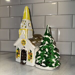 RARE!Vintage Seymour Mann Steeple Church Tree Ceramic Christmas SnowVillageGW994